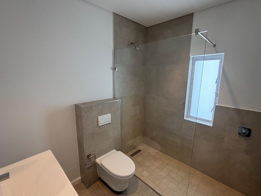 To Let 2 Bedroom Property for Rent in Voliere Estate Western Cape